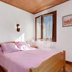 Holiday home Coumely *